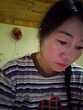 babychill09 online show from 5, 10, 2025