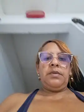 cristydirtyhot online show from 10, 4, 2026