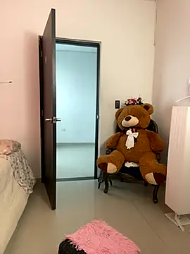 Snapshot of ADHARAMILLER__1111 chatting on 29, 11, 2025 ADHARAMILLER 1111 online show from 29, 11, 2025