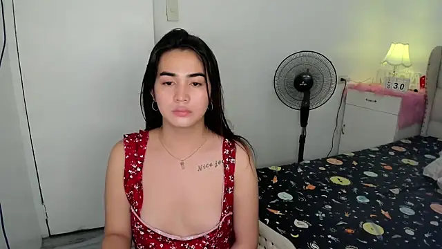 Snapshot of Alovelydoll_nica chatting on 29, 10, 2025 Alovelydoll nica online show from 29, 10, 2025