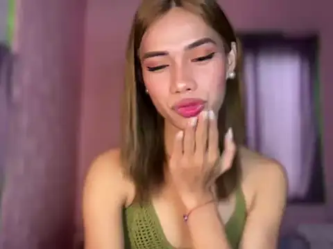 Lovelynikki03 online show from 27, 6, 2026