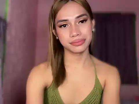 Lovelynikki03 online show from 4, 7, 2026