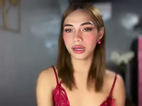 Lovelynikki03 online show from 16, 7, 2026