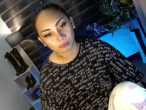 Bella subhunterx online show from 6, 11, 2025