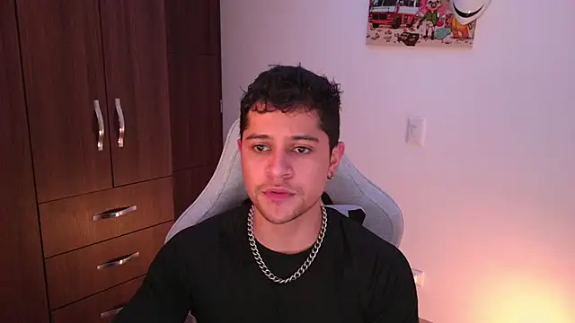 domsantiago  online show from 13, 11, 2025