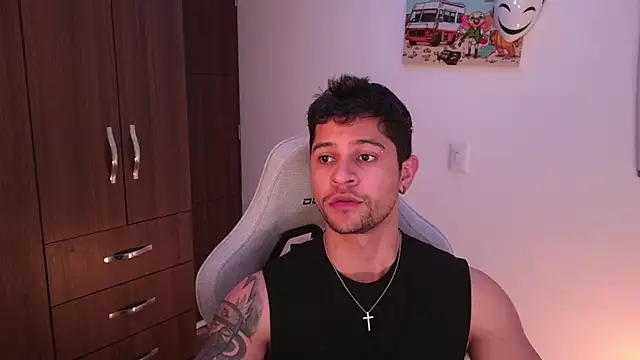 domsantiago  online show from 21, 11, 2025