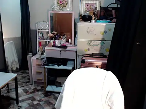 Snapshot of miya_khali chatting on 14, 12, 2025 miya khali online show from 14, 12, 2025