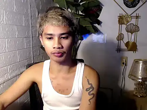 asianhardcock25 online show from 20, 4, 2026