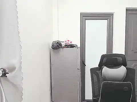 Shulee21 online show from 7, 10, 2025