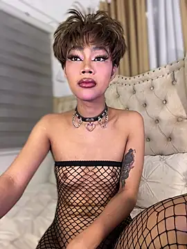 Innocent yanixx69 online show from 15, 7, 2026