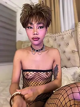 Innocent yanixx69 online show from 18, 7, 2026