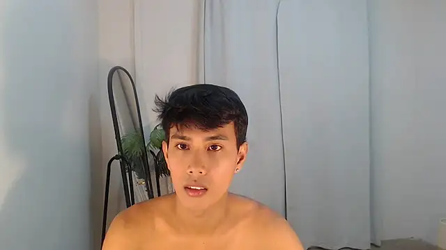 Snapshot of shokolet_2001 chatting on 9, 9, 2025 shokolet 2001 online show from 9, 9, 2025