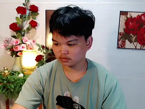 Reynelcock online show from 5, 5, 2026