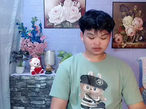 Reynelcock online show from 5, 5, 2026