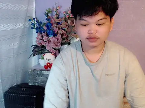 Reynelcock online show from 15, 5, 2026