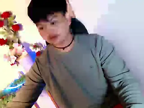 Reynelcock online show from 10, 6, 2026