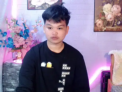 Reynelcock online show from 2, 7, 2026