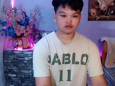 Reynelcock online show from 3, 7, 2026