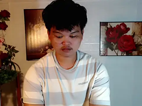 Reynelcock online show from 4, 8, 2026