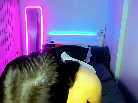 Sweetestcandyx  online show from 11, 6, 2026