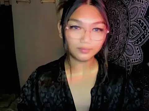 Lou heart online show from 10, 5, 2026