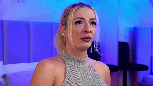 Izabellle02 online show from 27, 4, 2026