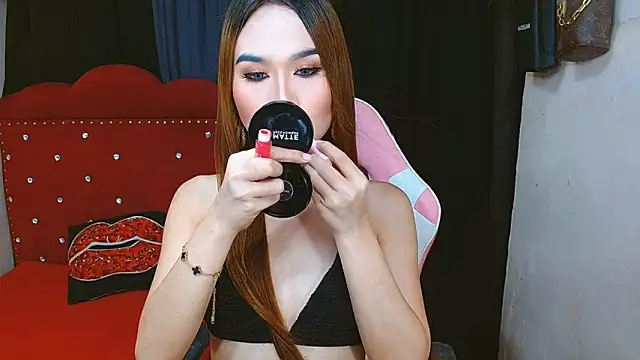 Snapshot of martafoxx chatting on 30, 11, 2025 martafoxx online show from 30, 11, 2025