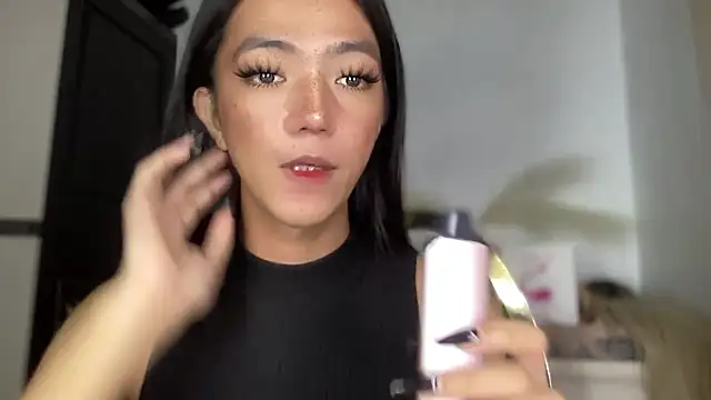 Snapshot of slimladyxoxo chatting on 13, 1, 2026 slimladyxoxo online show from 13, 1, 2026