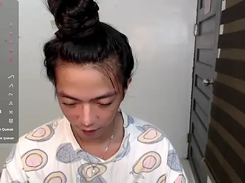 Snapshot of slimladyxoxo chatting on 16, 3, 2026 slimladyxoxo online show from 16, 3, 2026