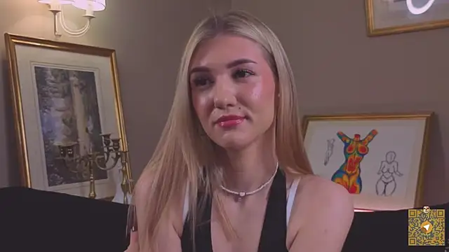 Snapshot of BeatrixGummer chatting on 3, 10, 2025 BeatrixGummer online show from 3, 10, 2025