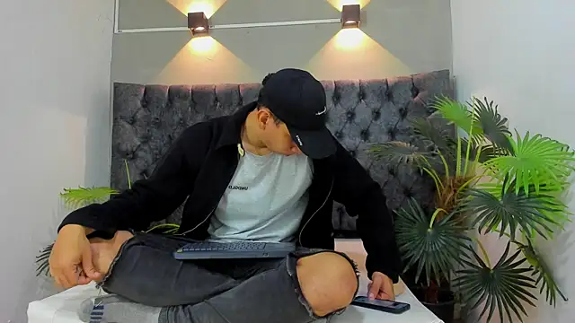 ALAN REDINGER online show from 26, 11, 2025