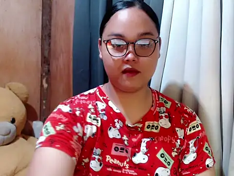  Lylia online show from 7, 2, 2026