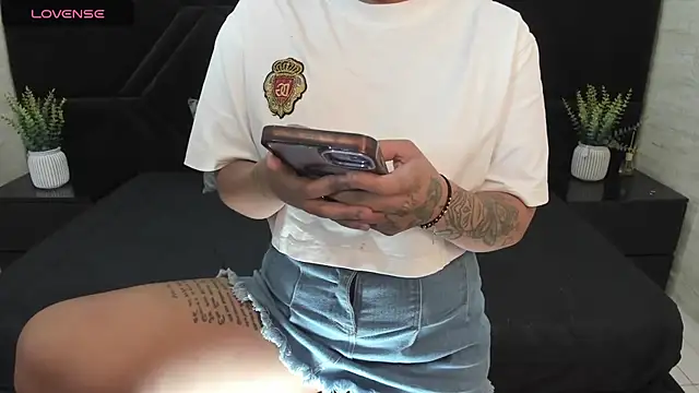 Dantzel  online show from 22, 4, 2026