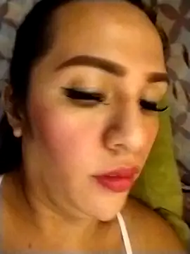 enoria1992 online show from 15, 2, 2026