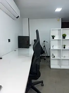 megan bigboobs  online show from 18, 10, 2025