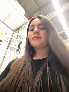 Isabella21  online show from 3, 10, 2025