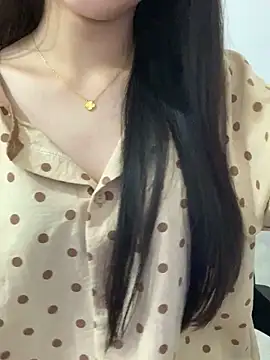 JennyQueen18 online show from 13, 4, 2026