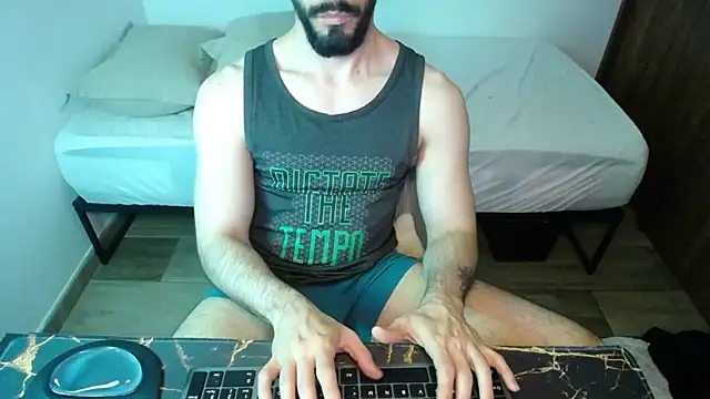 bossking017 online show from 4, 4, 2026