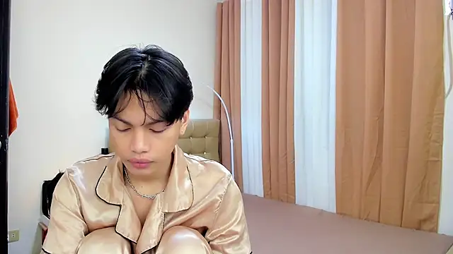 hotfreshdior online show from 23, 9, 2025