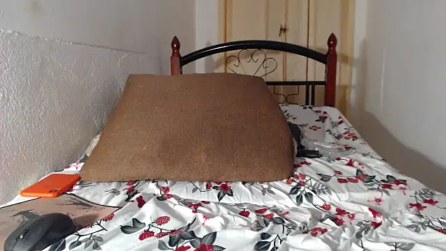 Snapshot of wetcockapple chatting on 14, 9, 2025 wetcockapple online show from 14, 9, 2025