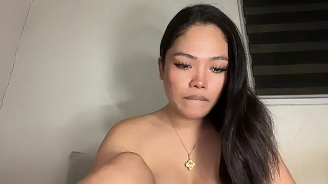 evabuntog online show from 3, 10, 2025