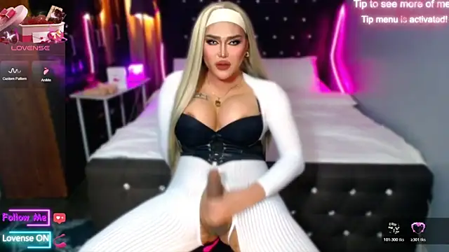 BigDickSelfsucker online show from 3, 4, 2026