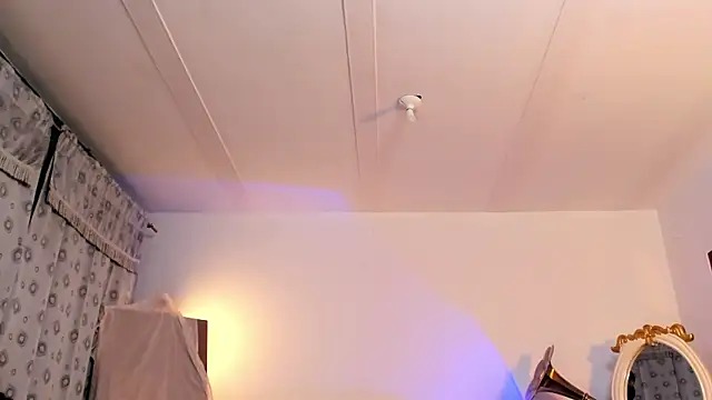 nonbinaryangel online show from 13, 1, 2026