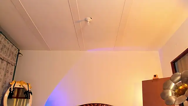 nonbinaryangel online show from 13, 7, 2026