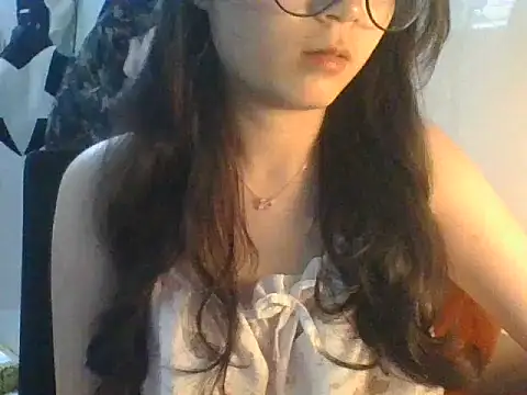 Snapshot of Linzly chatting on 21, 9, 2025 Linzly online show from 21, 9, 2025