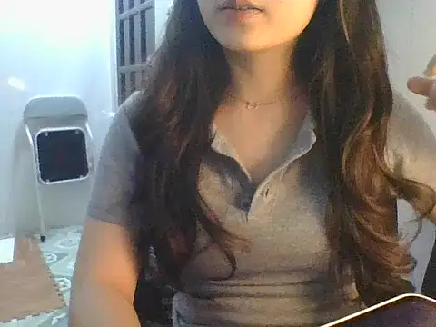 Snapshot of Linzly chatting on 31, 10, 2025 Linzly online show from 31, 10, 2025