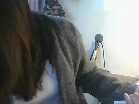 Snapshot of Linzly chatting on 19, 11, 2025 Linzly online show from 19, 11, 2025