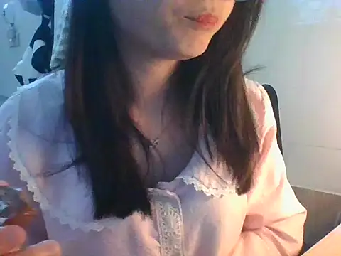 Snapshot of Linzly chatting on 22, 11, 2025 Linzly online show from 22, 11, 2025