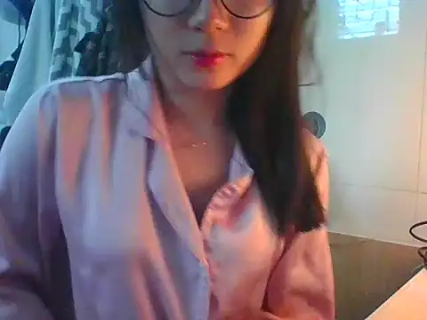 Snapshot of Linzly chatting on 27, 11, 2025 Linzly online show from 27, 11, 2025