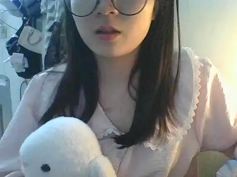 Snapshot of Linzly chatting on 27, 11, 2025 Linzly online show from 27, 11, 2025